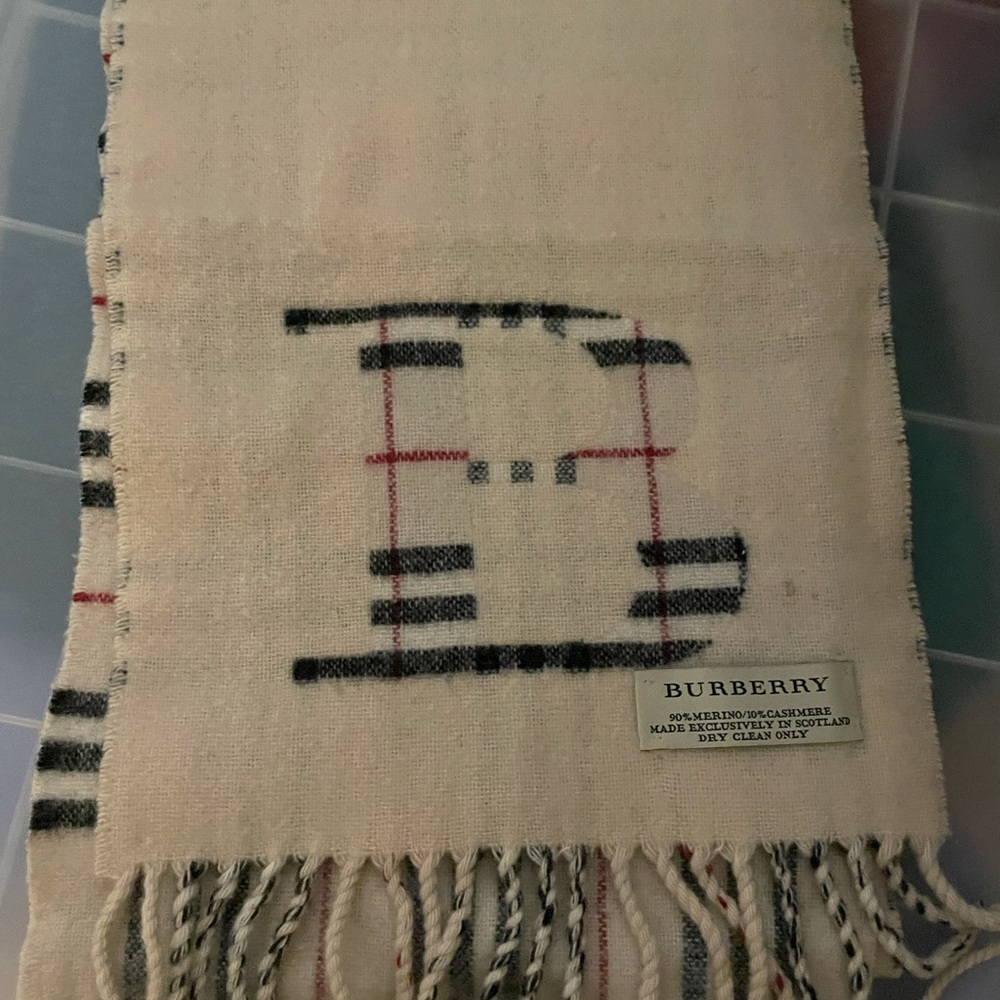 Burberry kids muffler